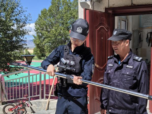 Security business skills training strengthens the security of police joint services